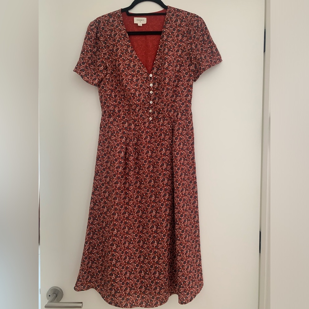 Vintage floral midi dress